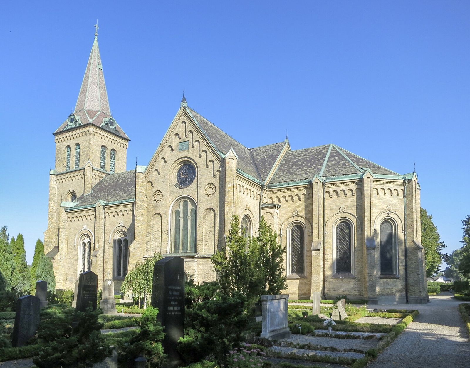 Lomma church in September